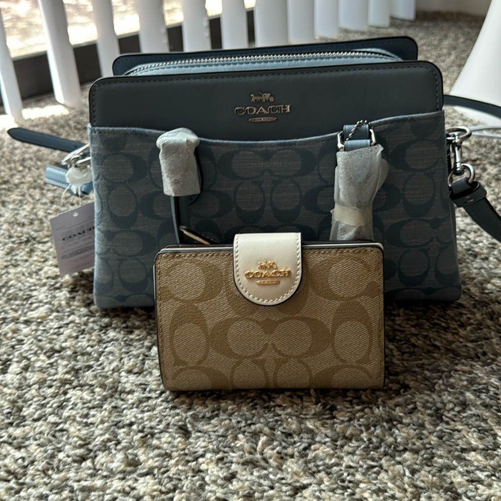 Coach mini Darcy Carryall in light blue canvas and wallet